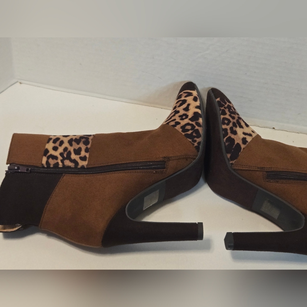Y-Not Ankle Boots - Picture 7 of 14